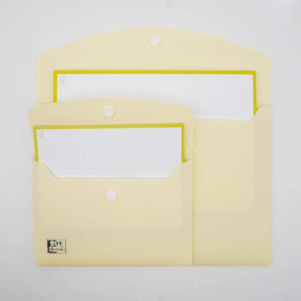 Leitner Flashcards A5 Pastel Dotted yellow lifestyle 3