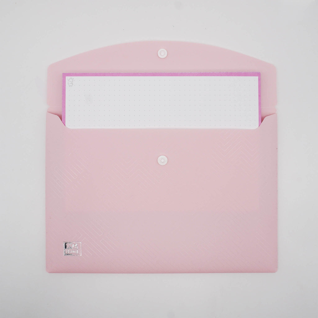 Leitner Flashcards A5 Pastel Dotted pink lifestyle