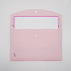 Leitner Flashcards A5 Pastel Dotted pink lifestyle