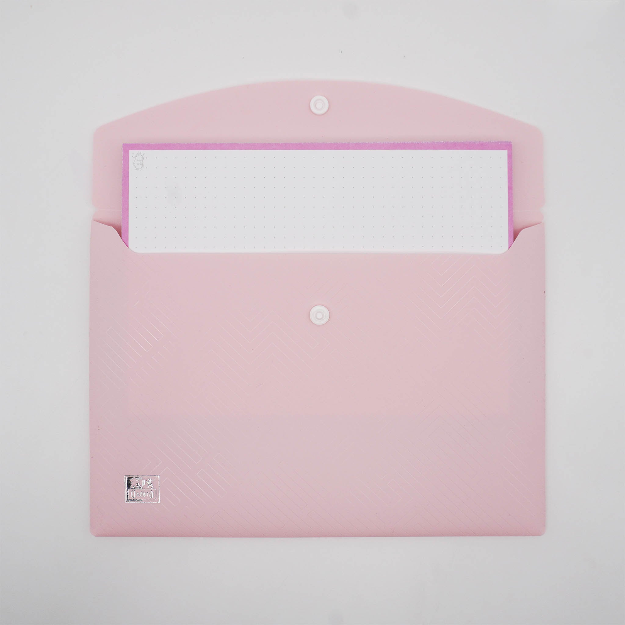 Leitner Flashcards A5 Pastel Dotted pink lifestyle