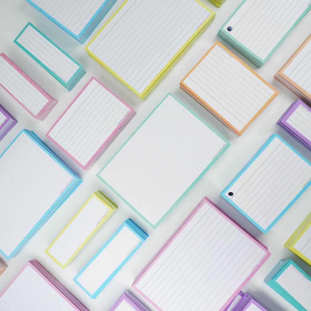 Leitner Flashcards A6 Pastel Dotted green lifestyle 3