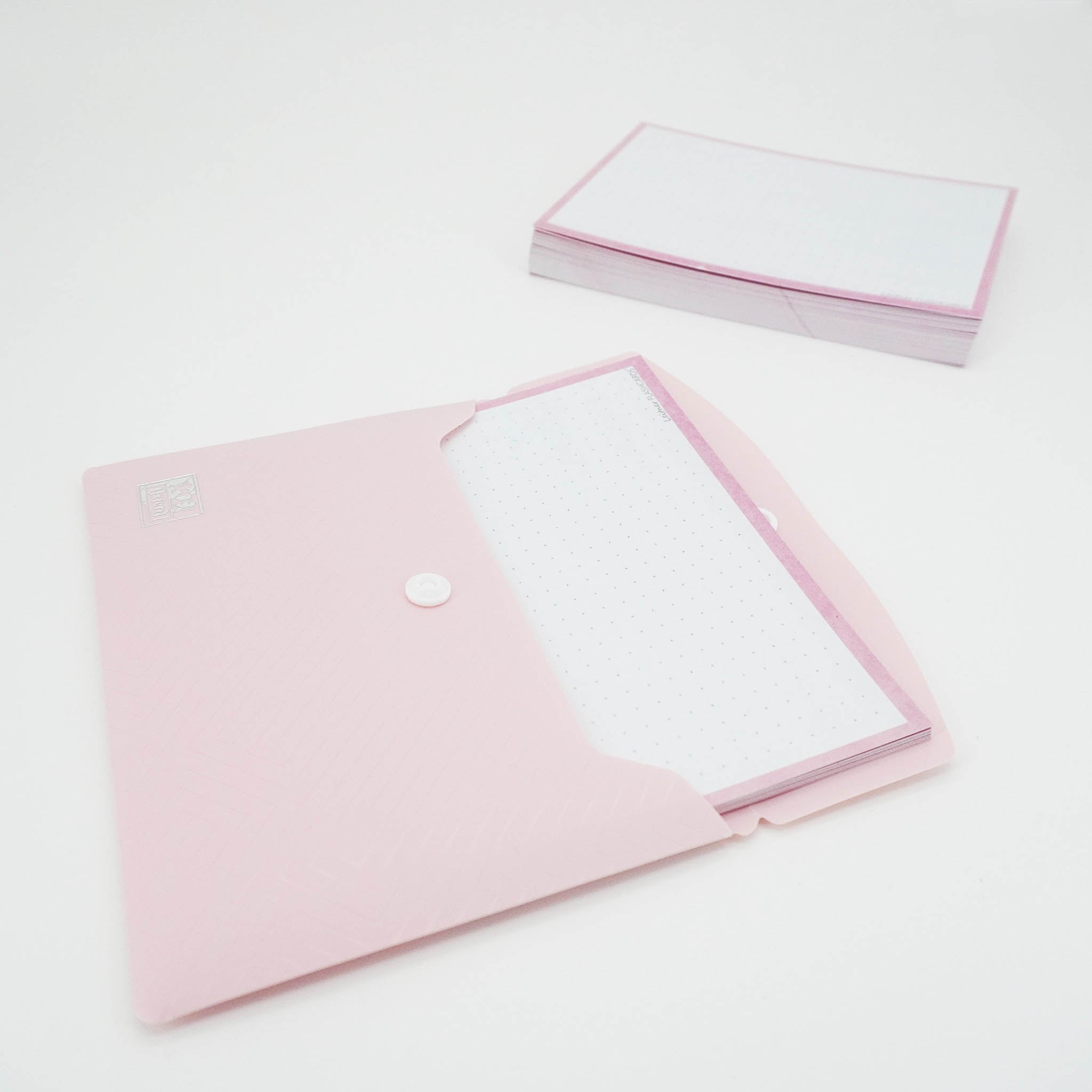 Leitner Flashcards A6 Pastel Dotted pink in document holder