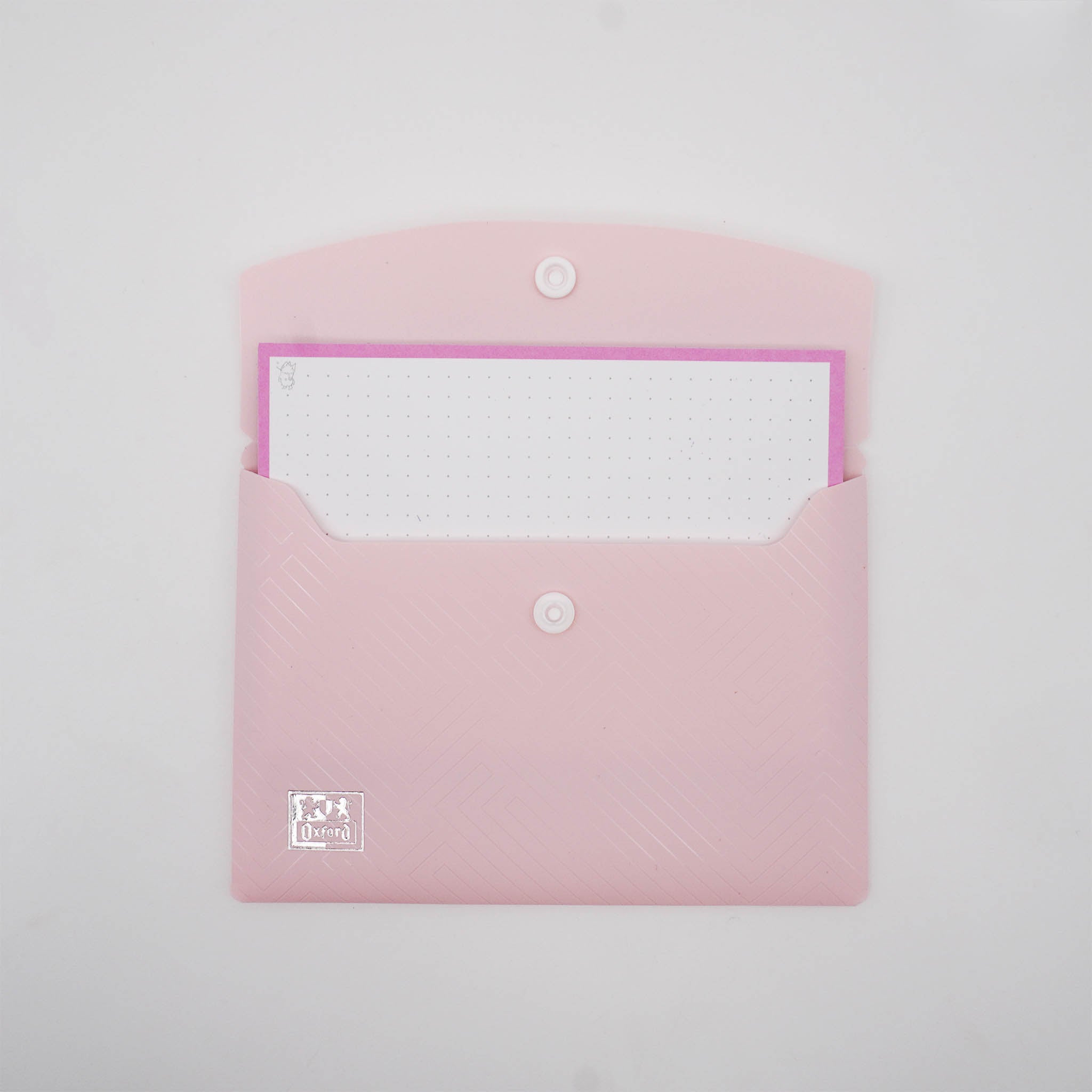 Leitner Flashcards A6 Pastel Dotted pink lifestyle 2