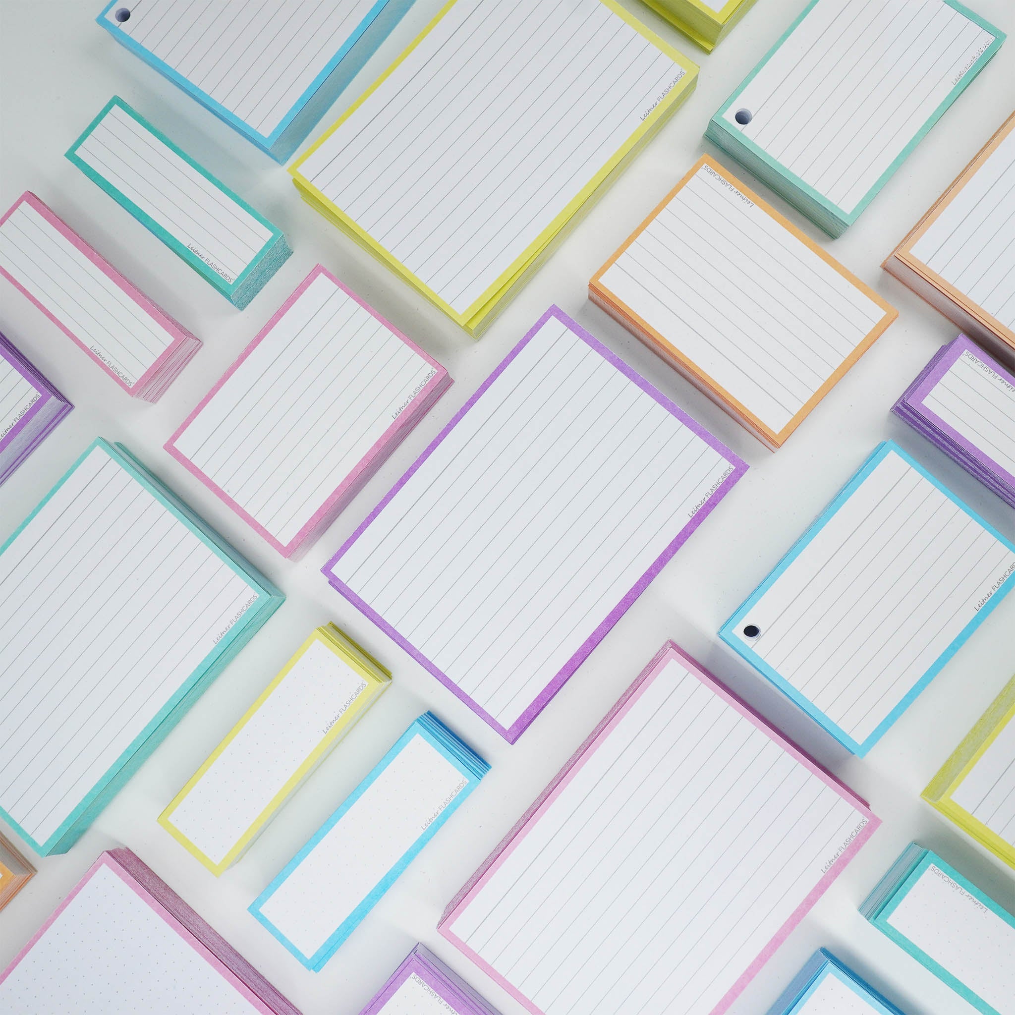 Leitner Flashcards A6 Pastel Lined purple lifestyle
