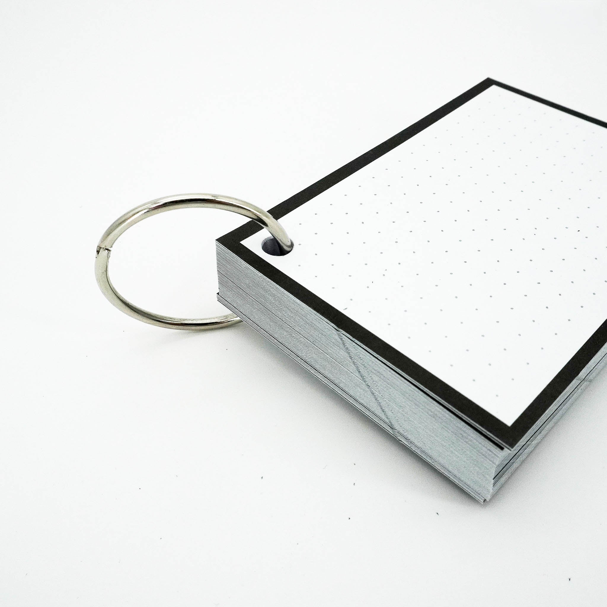 Leitner Flashcards A7 Classic Dotted black 5