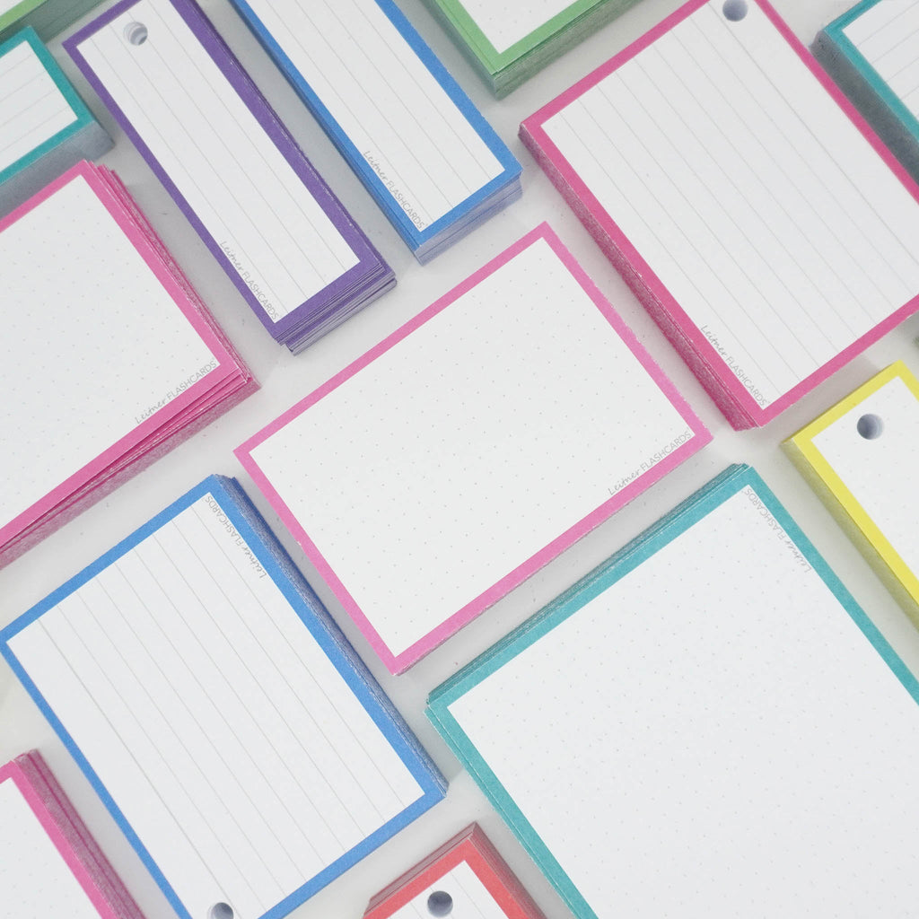 Leitner Flashcards A7 Classic Dotted pink lifestyle