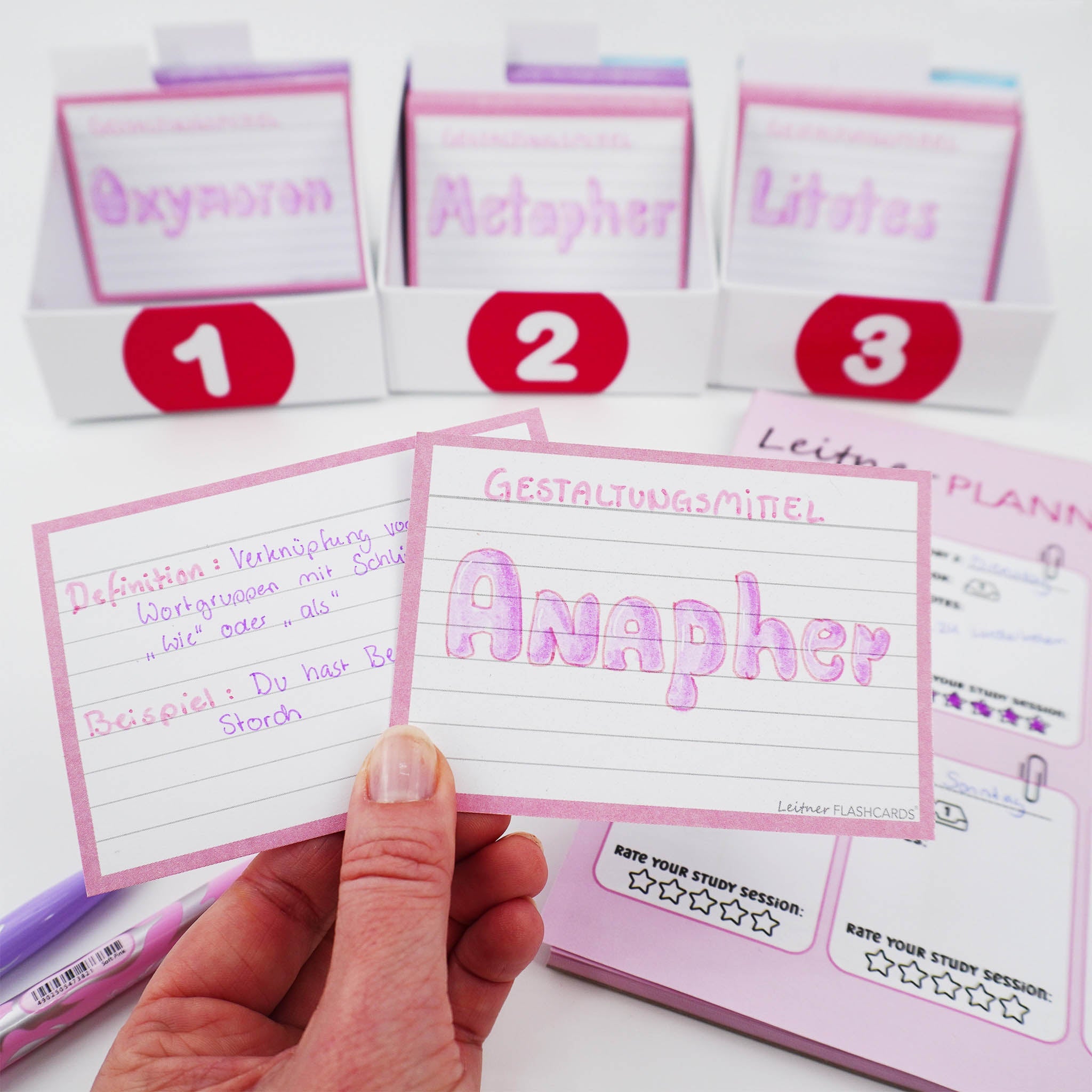 Leitner Flashcards A7 Pastel Lined pink lifestyle 5