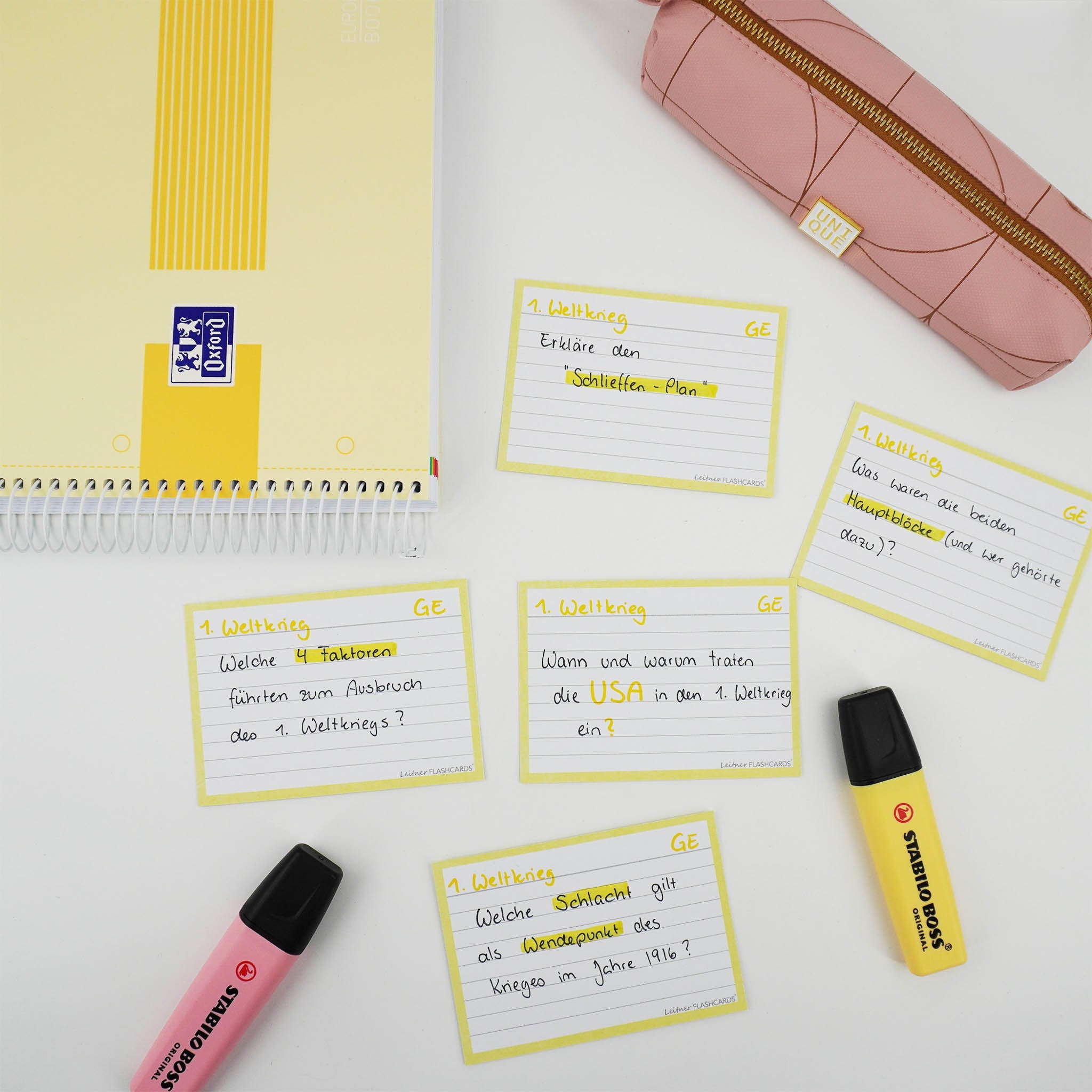 Leitner Flashcards A7 Pastel Lined yellow lifestyle 2